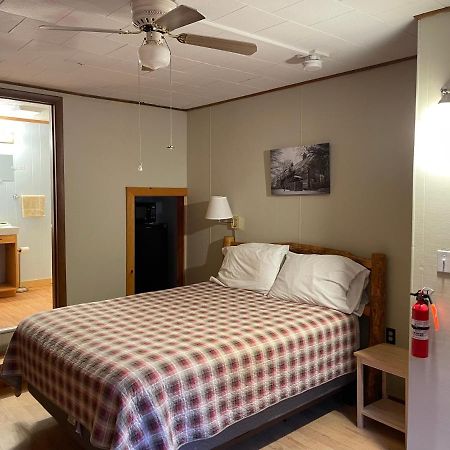 Mountain View Motel & Campground Stratton エクステリア 写真